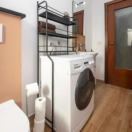 Apartamento 321 - Cà Du Felisottu, Centro Di Sestri A 500metri Dalla Baia Del Silenzio *